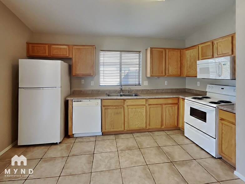 Building Photo - 33308 N Donnelly Wash Way