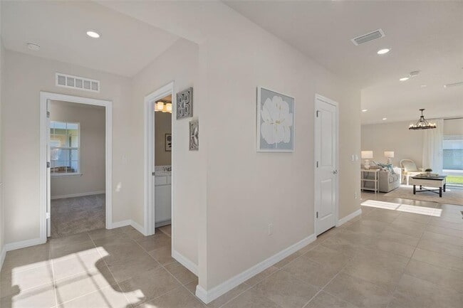 Building Photo - 10876 Waterwood Aly