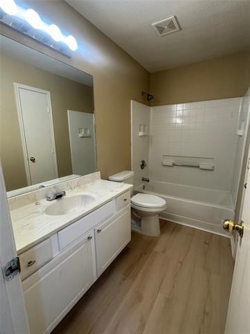Building Photo - 908 Cedar Ridge Ln