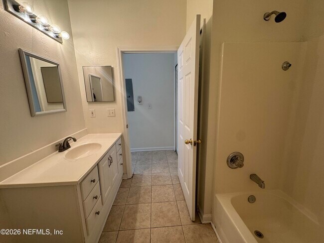 Building Photo - 5151 Playpen Dr