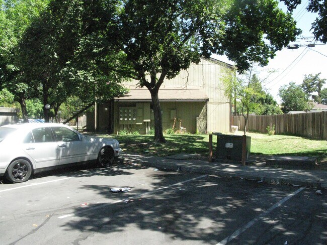 Building Photo - 250 Cleveland Ave