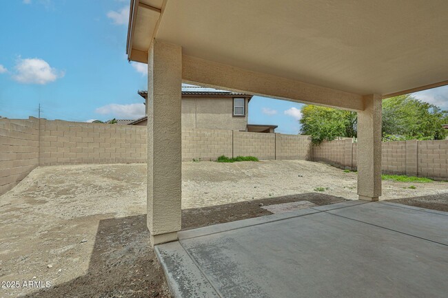 Building Photo - 22664 W Solano Dr