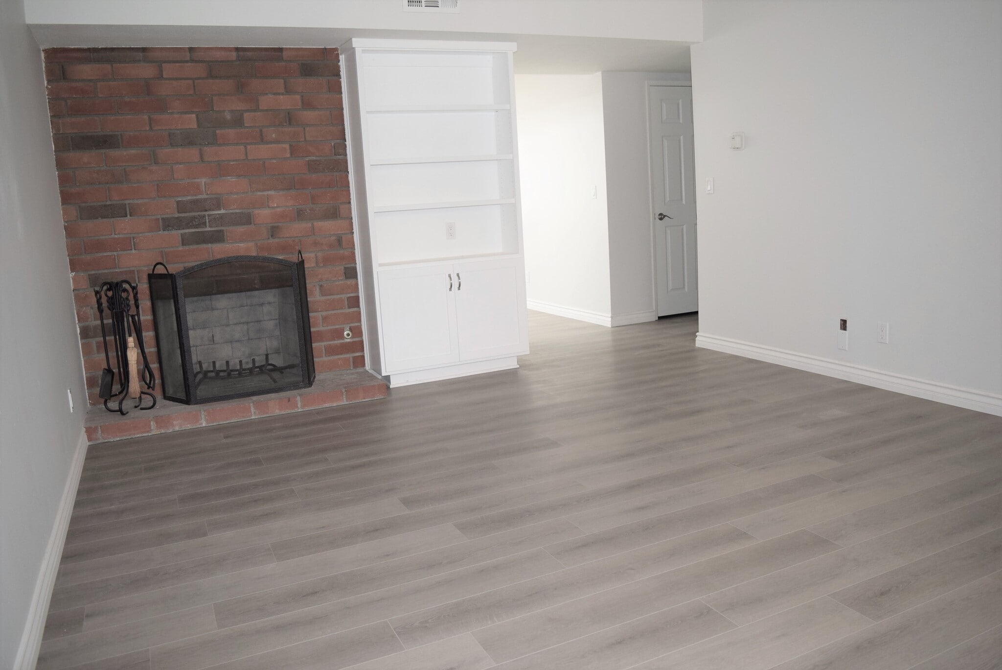 Building Photo - 16042 Waikiki Ln