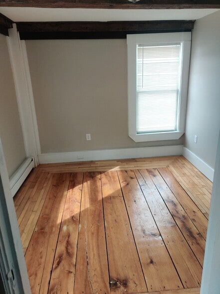 Building Photo - 37 Whitehall Rd