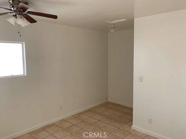 Building Photo - 240 Linden Ave