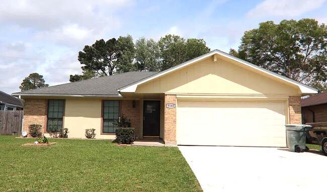 Primary Photo - 9140 Monica St