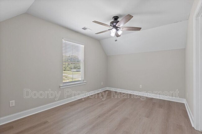 Building Photo - 36 Alden Ln