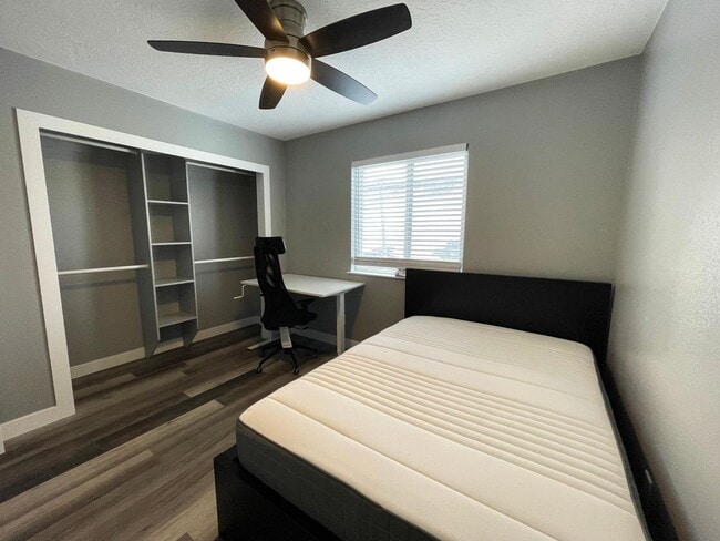 Building Photo - Ikea furnished room + shared furnished living area REMODELED