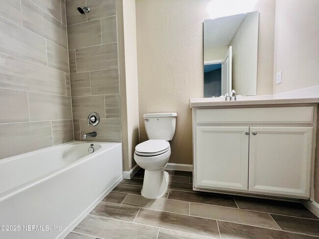 Building Photo - 2657 Sandy Dune Dr