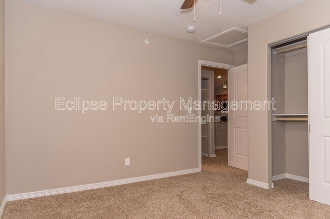 Building Photo - 507 Murphy Dr