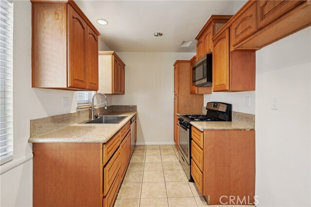 Building Photo - 1417 Rock Glen Ave