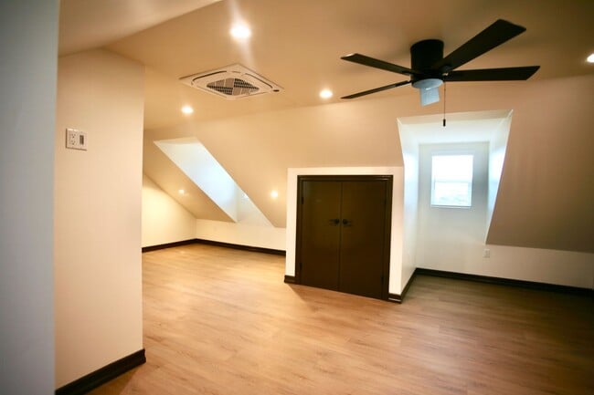 Building Photo - 2Br 2Ba Home in Blossom Valley