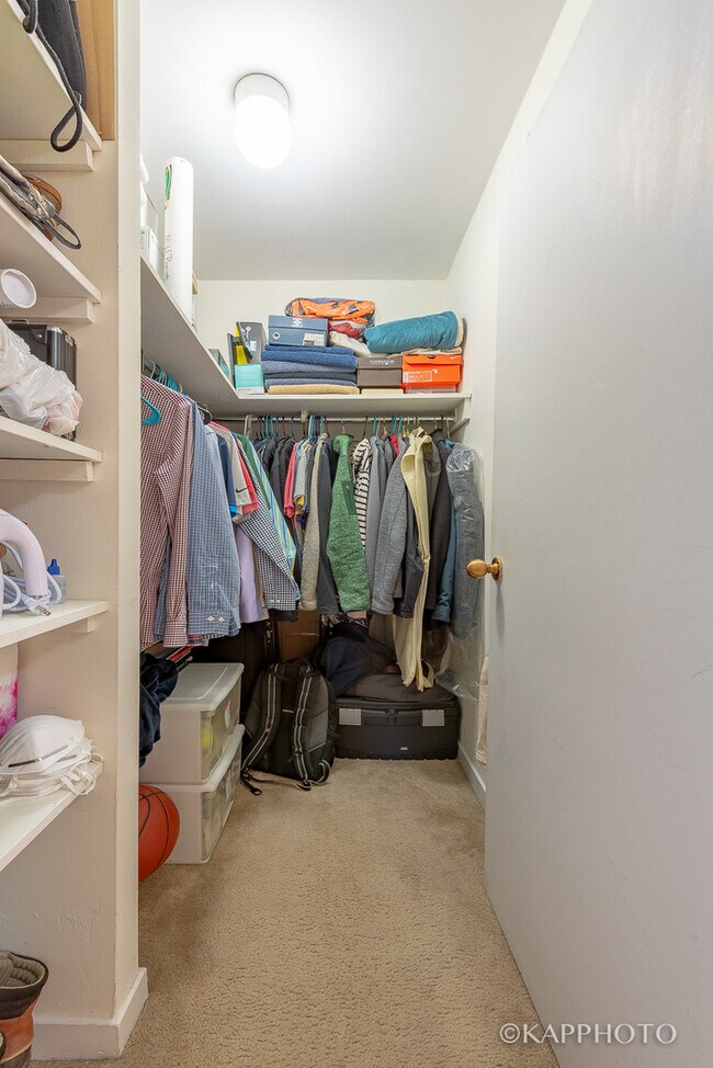 Building Photo - 211 E Ohio St