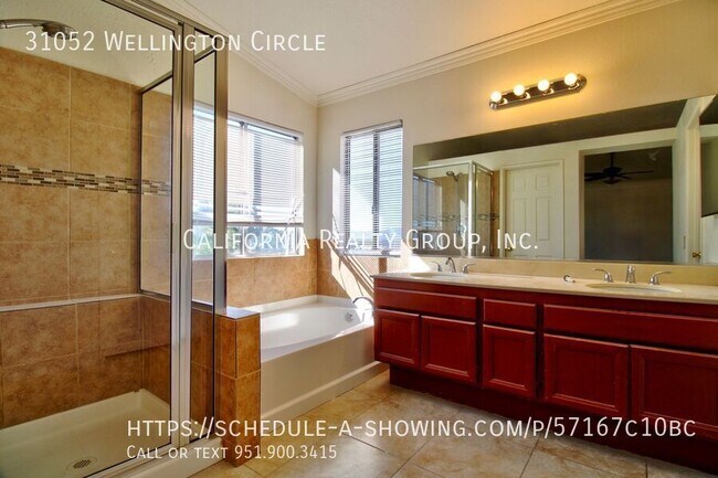 Building Photo - 31052 Wellington Cir