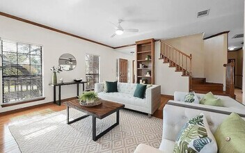 Building Photo - 415 New Lido Dr