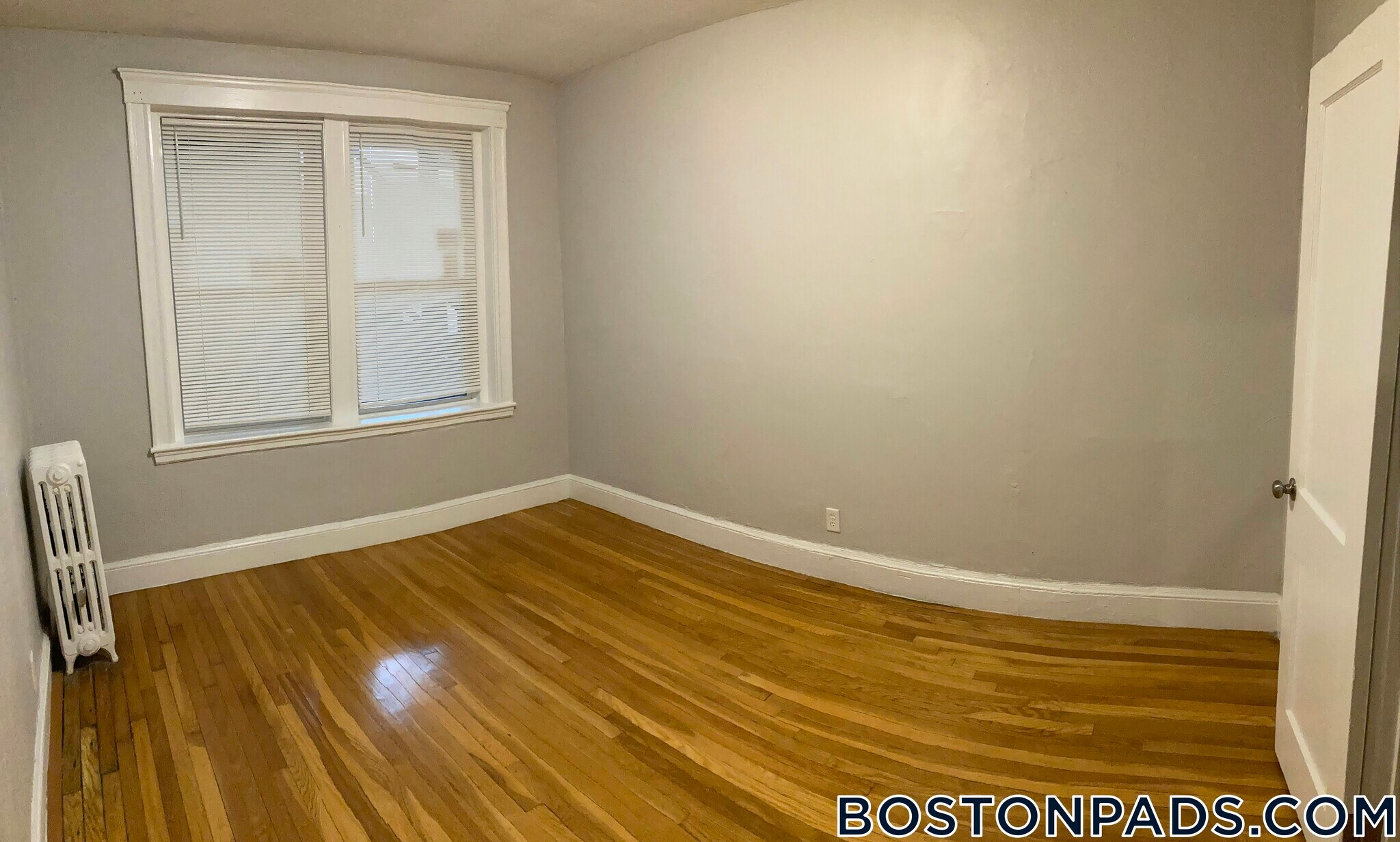 Building Photo - 95 Nichols St