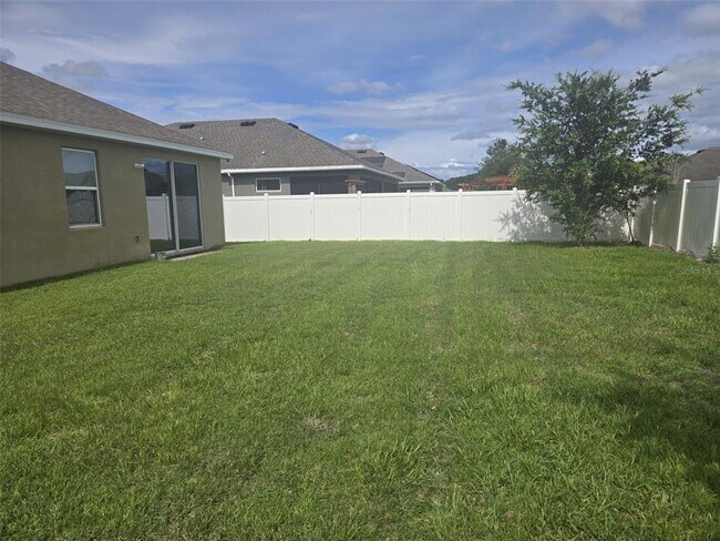 Building Photo - 2200 Preston Ln