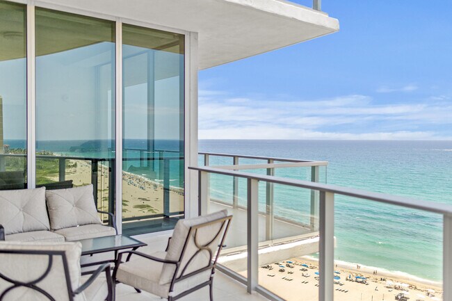 Building Photo - 3100 N Ocean Dr