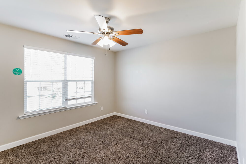 Building Photo - 2513 Skyfalls Way