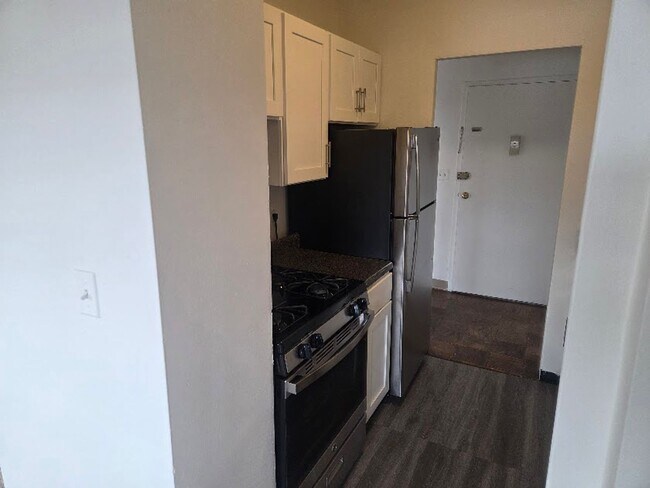 Interior Photo - Lauren Towers