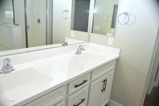 Building Photo - 22460 E Indiana Ave