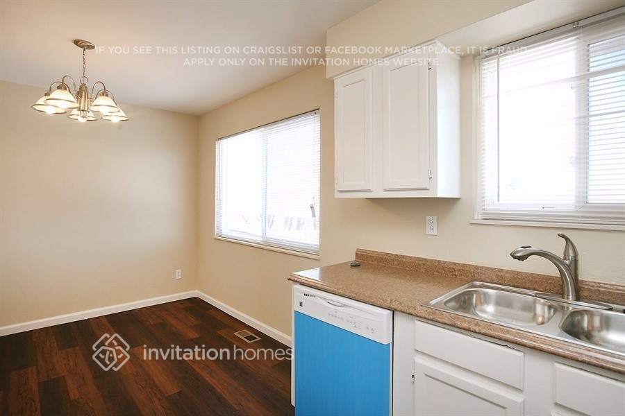 Building Photo - 7245 Goldfield Dr