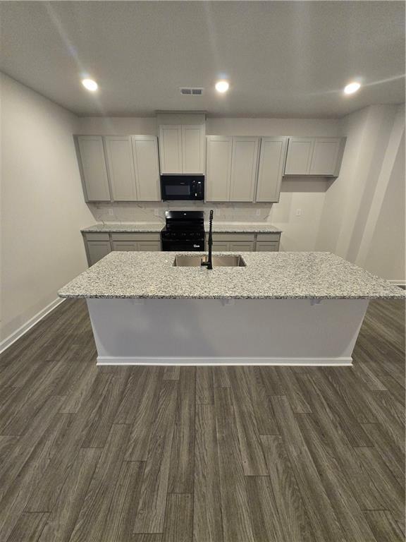 Building Photo - 705 Shetland Trl