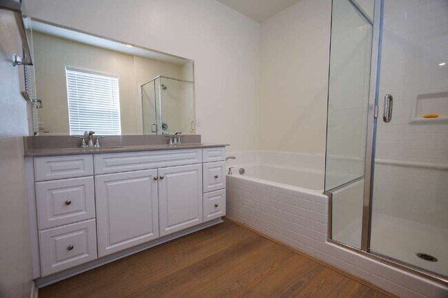 Building Photo - 19439 Seeding Palace Cir