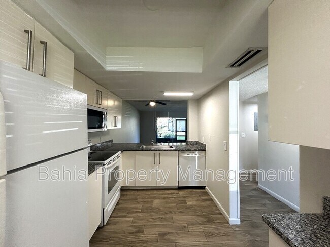 Building Photo - 6308 Newtown Cir