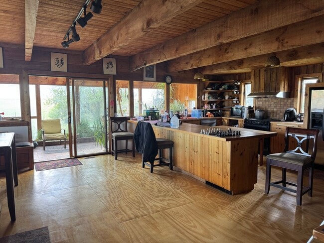 Building Photo - 238 Gilmore Gulch Rd