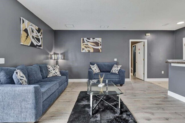 Building Photo - 820 Grantham Dr