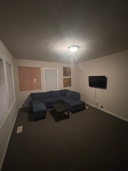 Building Photo - 2259 Whites Mill Rd