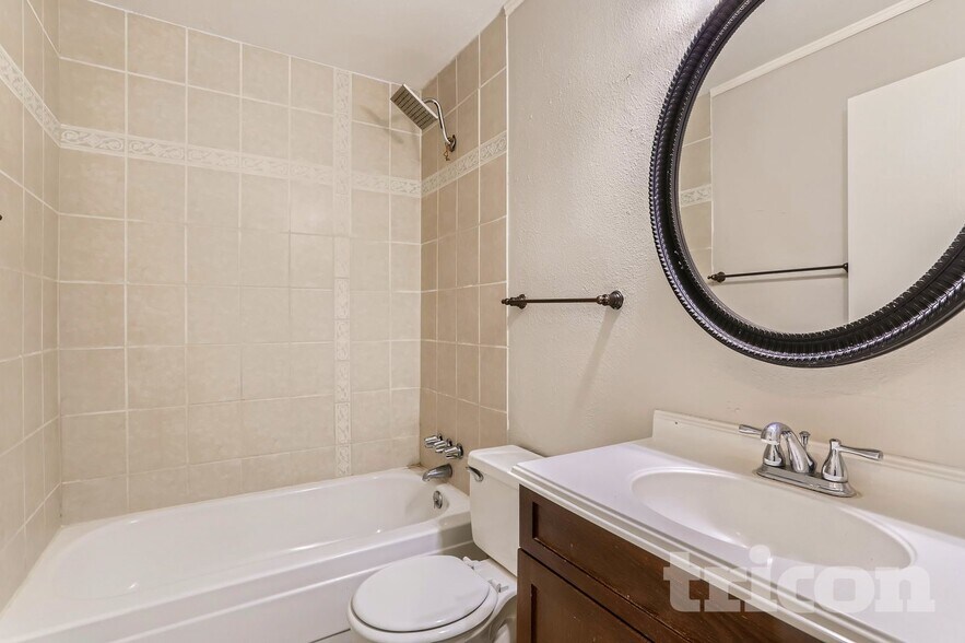 Building Photo - 8448 Prairie Clover Way