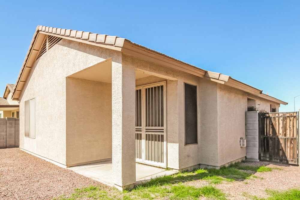 Building Photo - 6601 W Lawrence Ln