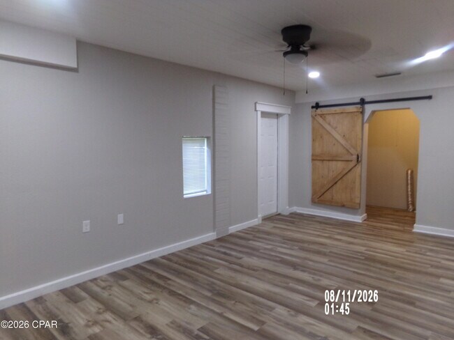 Building Photo - 6530 Dahlia Dr