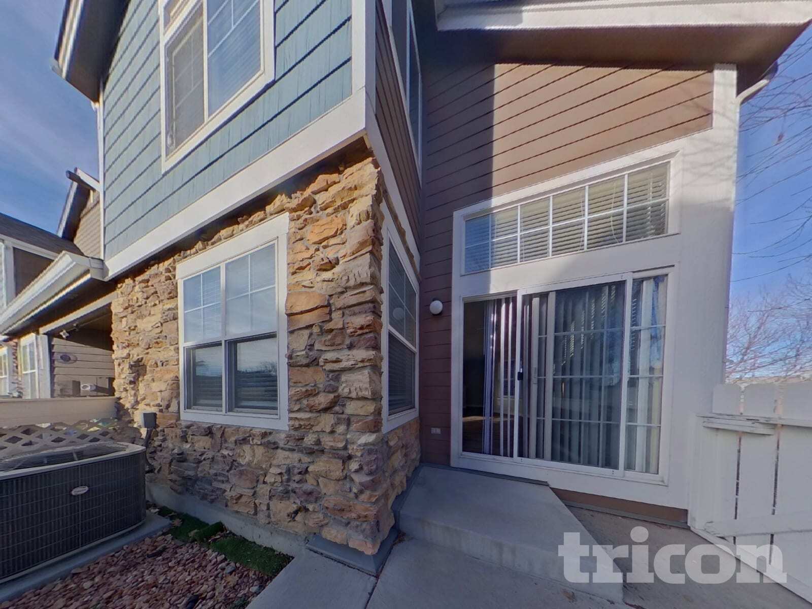 Building Photo - 13295 Holly St