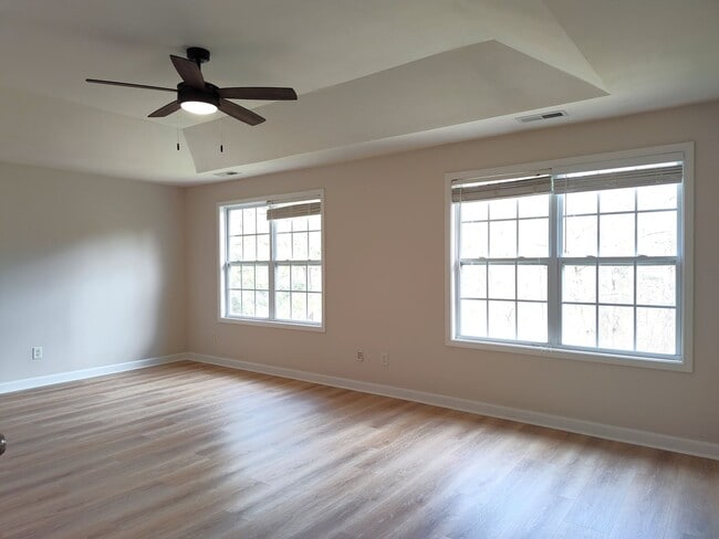 Building Photo - Stunning 2 Story, 4 Bedroom, 4.5 Bath Home Located in the Bridgemill Community in SC!