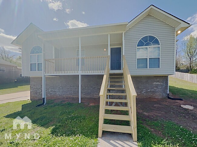 Building Photo - 303 Co Rd 12