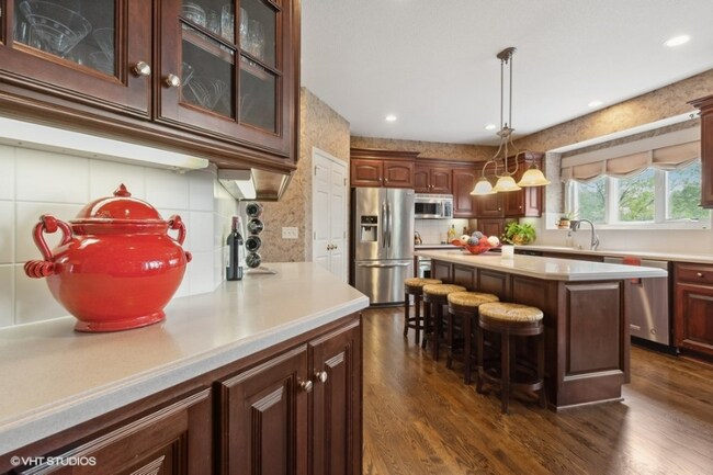 Building Photo - 9669 Cailler Dr