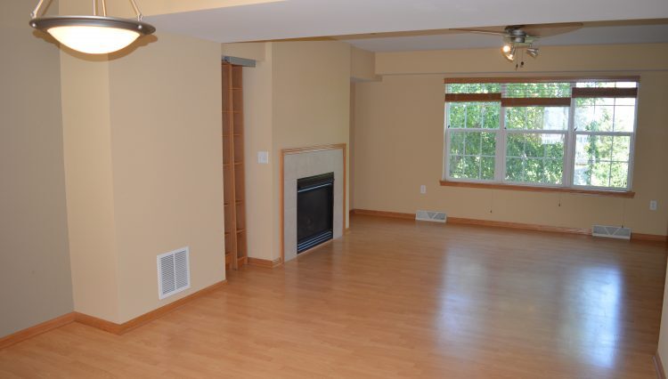Building Photo - 5 Sabertooth Ln