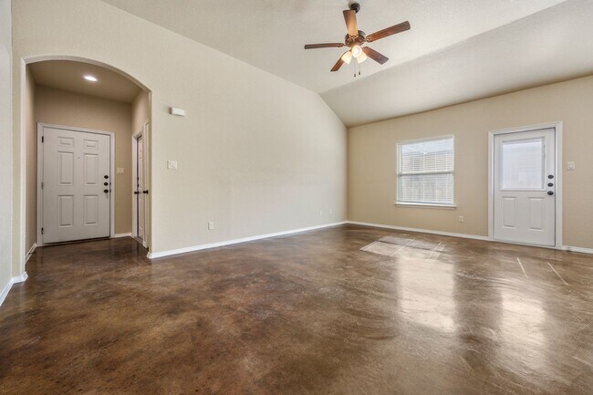 Building Photo - 2 Weeks Free! Beautiful 3-Bedroom Home with Open Floor Plan & Private Backyard in New Braunfels