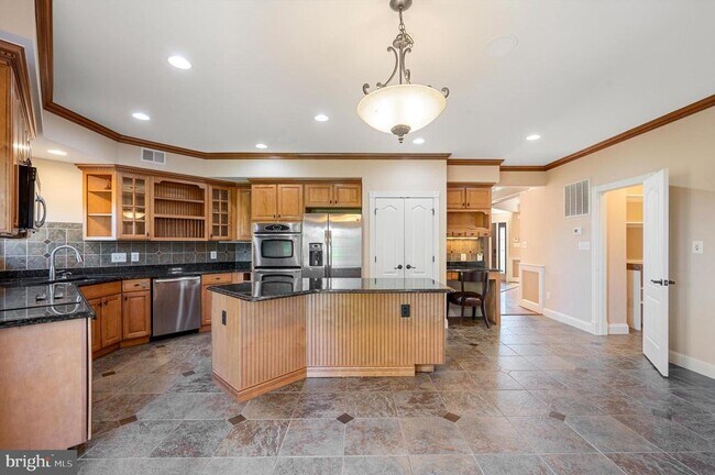 Building Photo - 604 Masters Dr