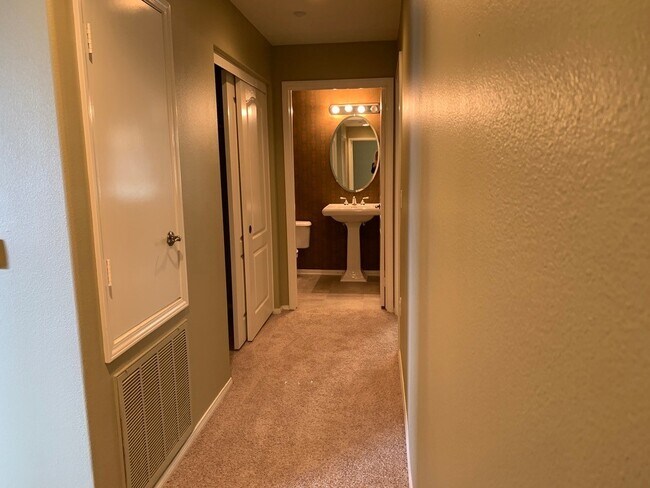 Building Photo - Major Ocean & Lagoon Views from this Beaut...