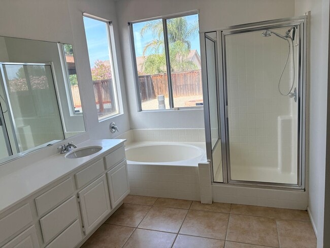 Building Photo - SINGLE STORY HOME LEASE AVAILABLE IN MENIFEE!!!