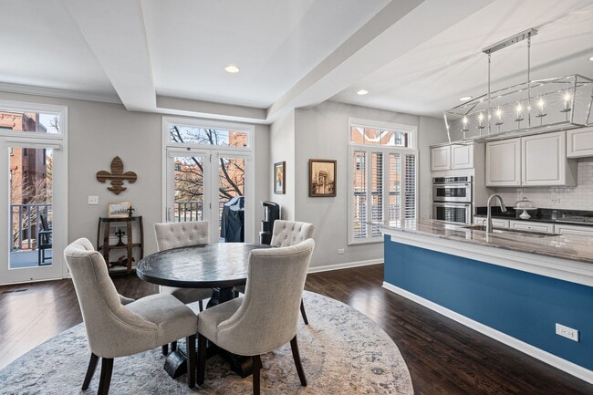 Building Photo - 2740 Valor Dr