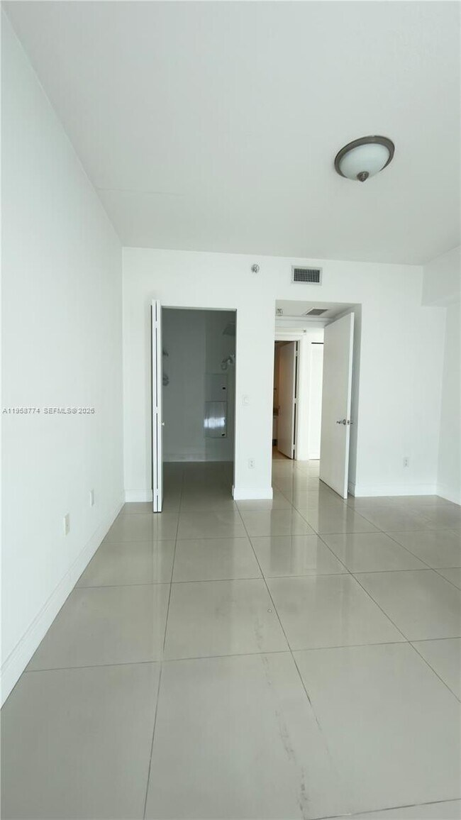 Building Photo - 185 SW 7th St