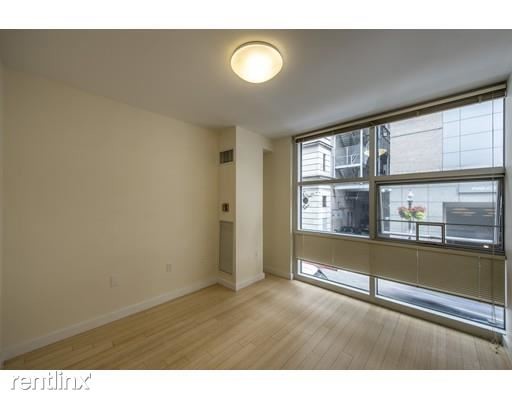 Building Photo - 40 Boylston St