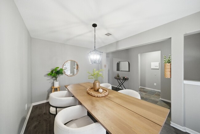 Building Photo - 14422 Leafy Tree Dr