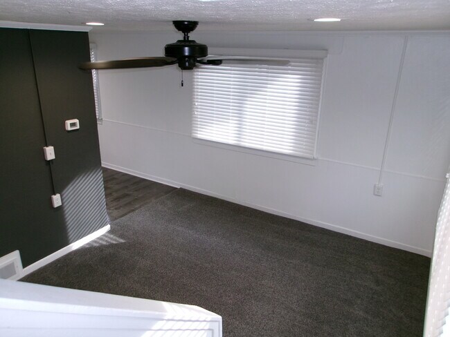 Building Photo - 3444 N 48th St