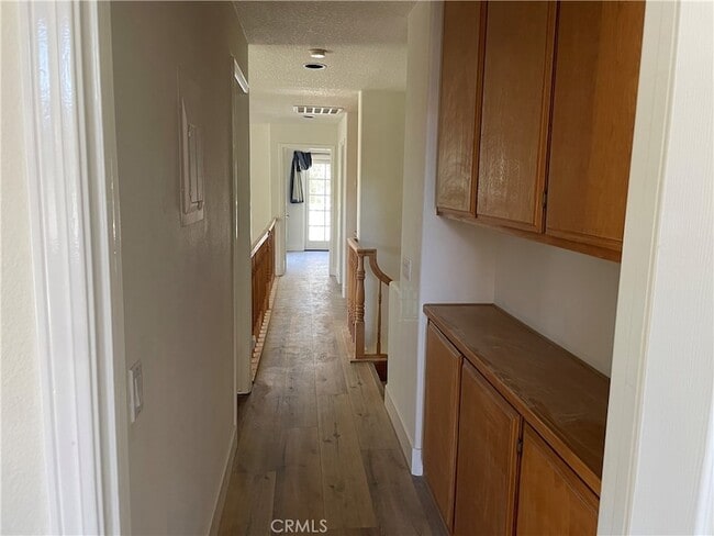 Building Photo - 99 Matisse Cir